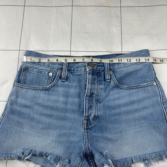 Madewell Shorts Womens 25 Blue Relaxed Denim Button Fly Cut Off Distressed Jean - Picture 6 of 10